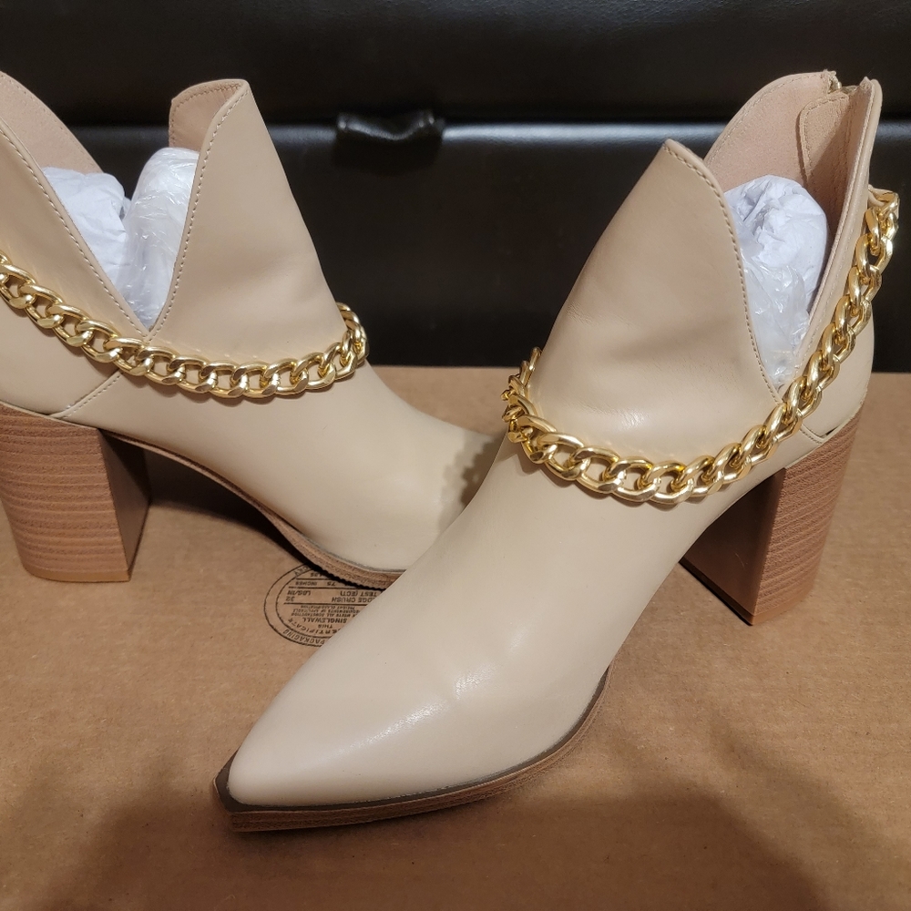 Ruanyu boots size 8 light coffee